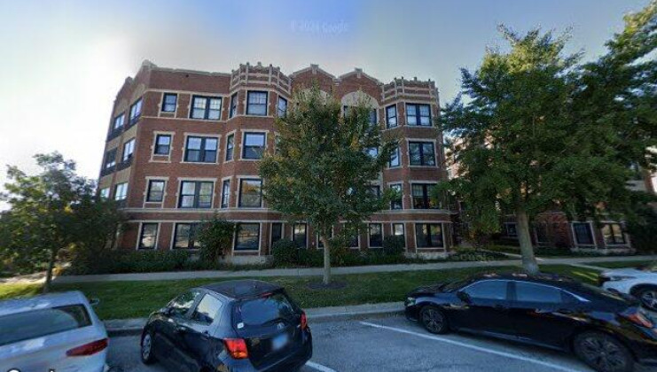 636 sheridan sq unit 2, evanston, il 60202