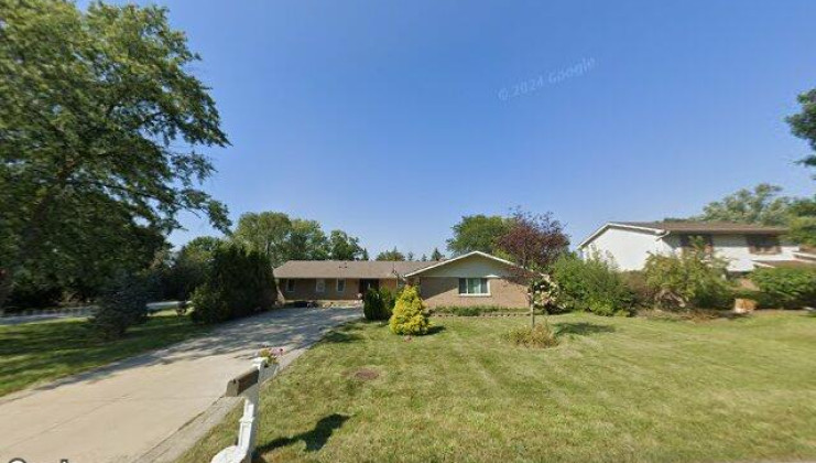 15170 w clover ln, libertyville, il 60048