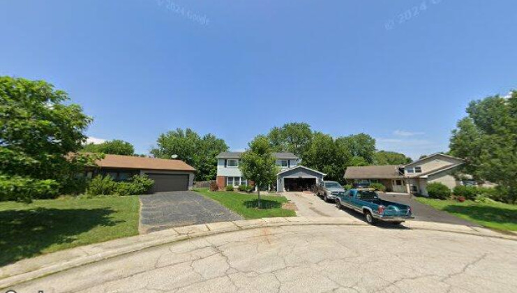 560 ramblewood ct, lake zurich, il 60047