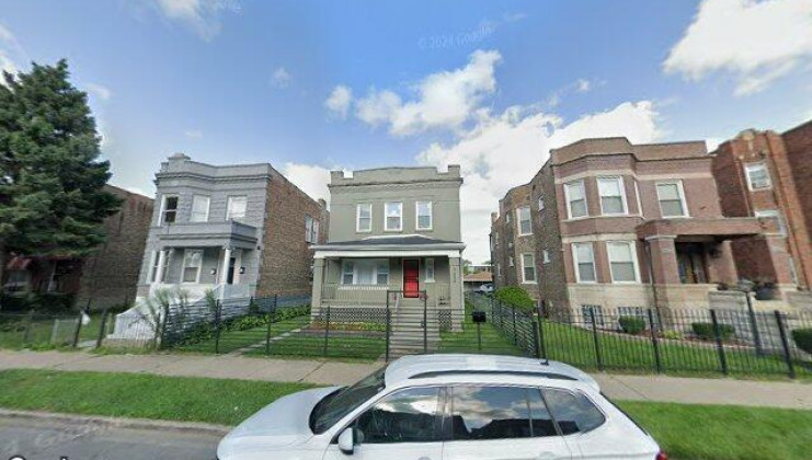 7822 s emerald ave, chicago, il 60620