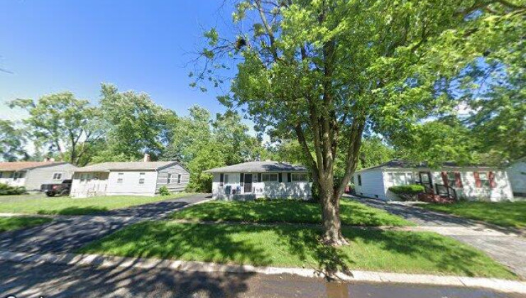 22413 chappel ave, sauk village, il 60411