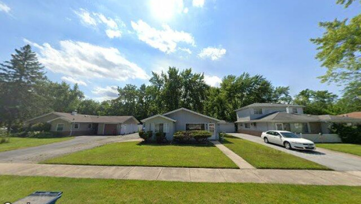 1388 balmoral ave, calumet city, il 60409