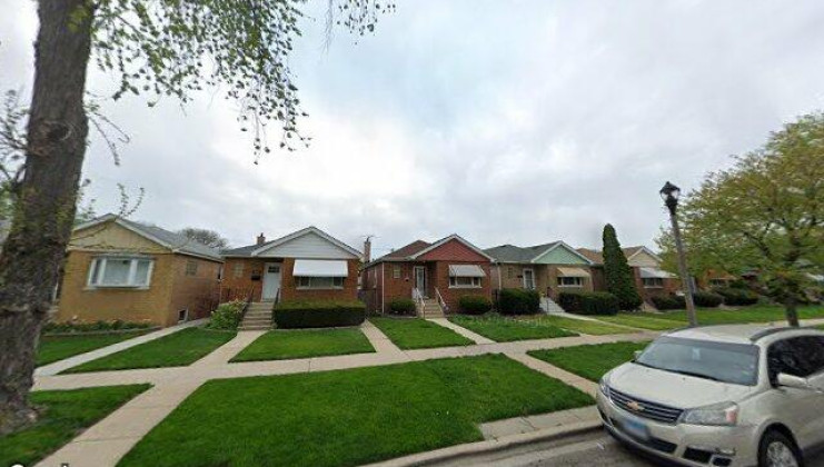 3837 harvey ave, berwyn, il 60402
