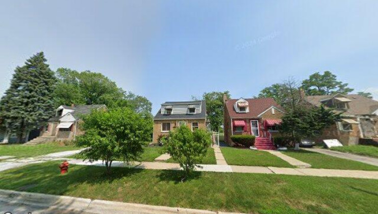 16025 lathrop ave, harvey, il 60426