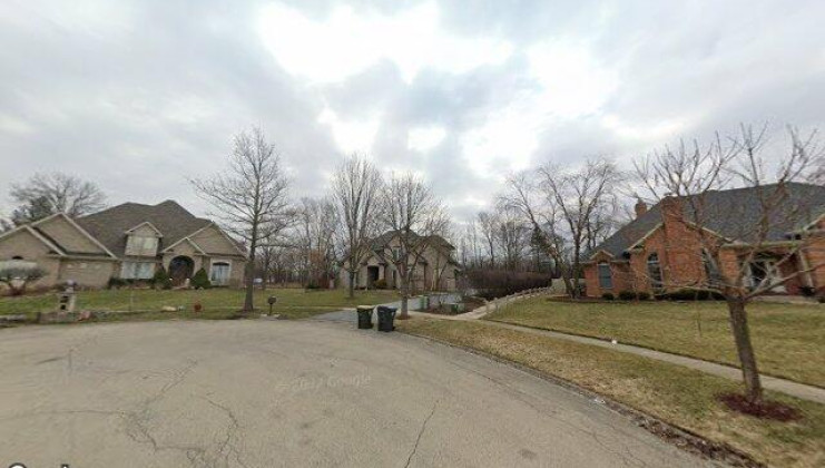 1015 hudson ct, bartlett, il 60103