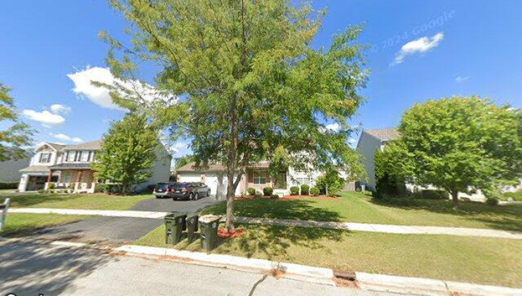 451 honeysuckle ln, yorkville, il 60560