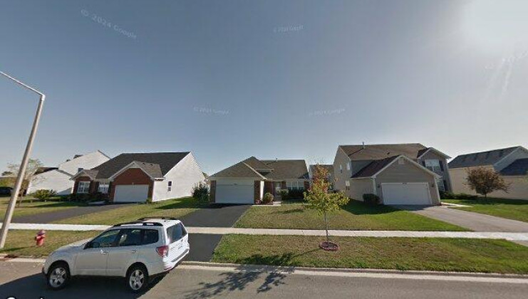 8006 aaron ln, joliet, il 60431