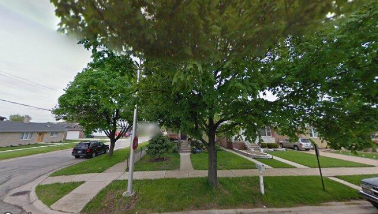 7752 parkside ave, burbank, il 60459
