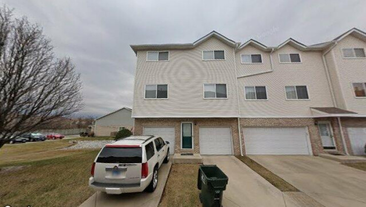 8213 rachel ln, justice, il 60458