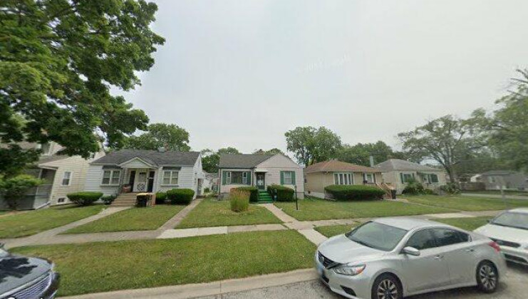 17851 roy st, lansing, il 60438