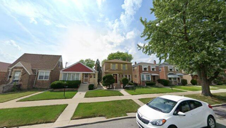 10420 s forest ave, chicago, il 60628