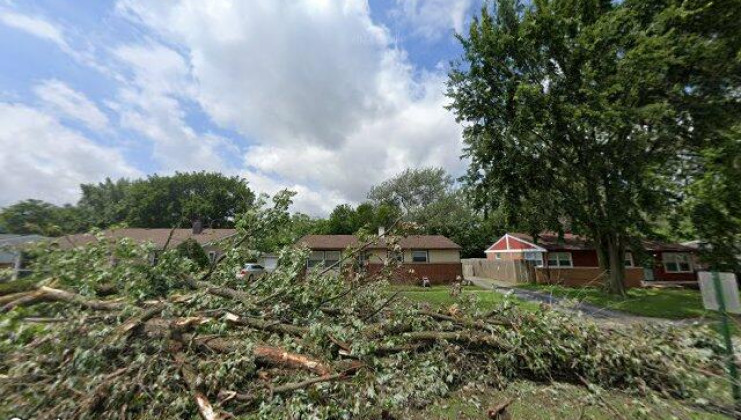 16306 oxford dr, markham, il 60428