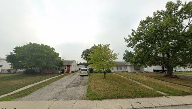 8867 s kostner ave, hometown, il 60456