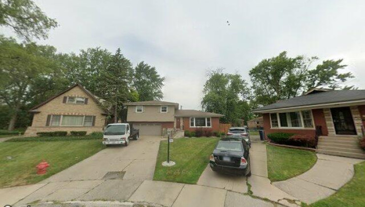 309 streamside dr, harvey, il 60426