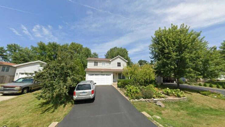 280 e shorewood dr, round lake beach, il 60073