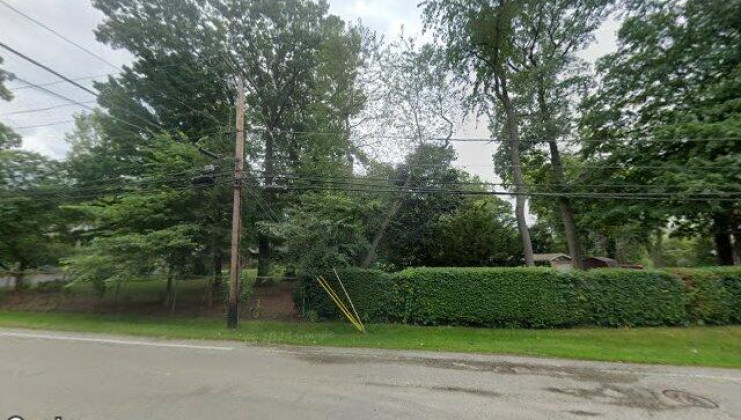 821 hawthorne ln, libertyville, il 60048