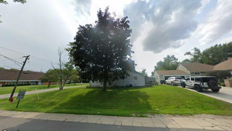 504 greenwood dr, round lake park, il 60073