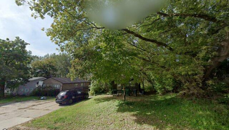32 woodland ave, fox lake, il 60020