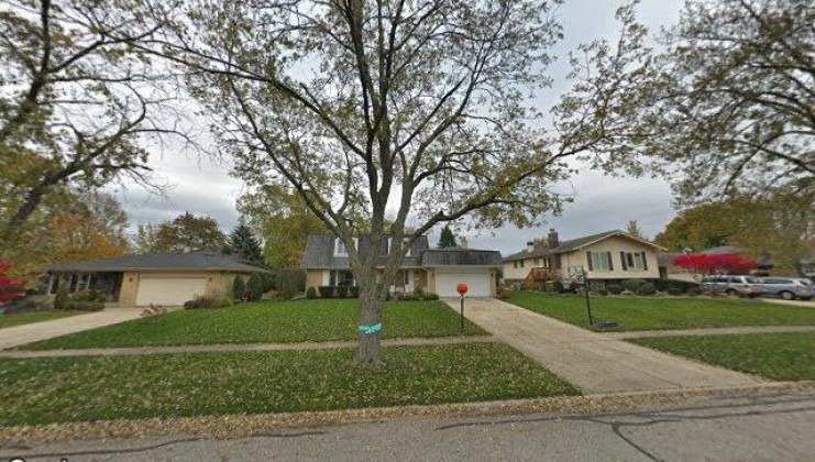 18w088 claremont dr, darien, il 60561