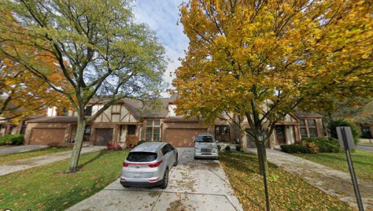 11034 westminster dr, westchester, il 60154