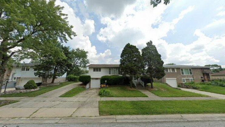 14837 parkside ave, oak forest, il 60452