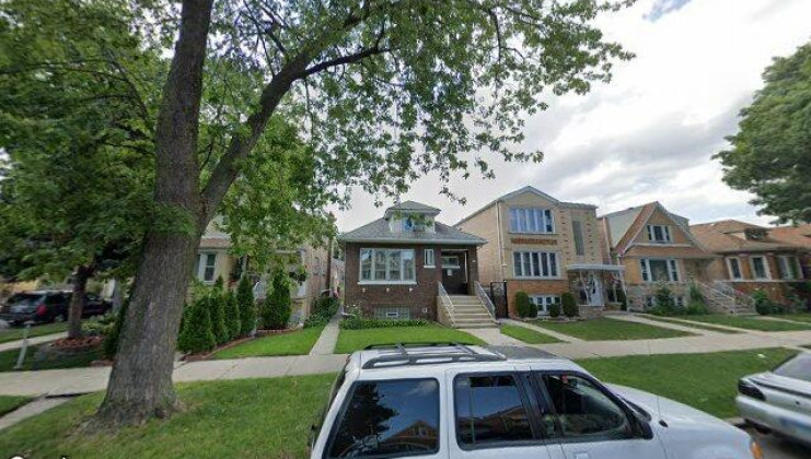 4852 s tripp ave, chicago, il 60632
