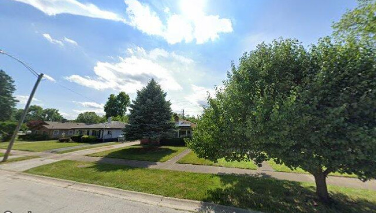 1290 balmoral ave, calumet city, il 60409
