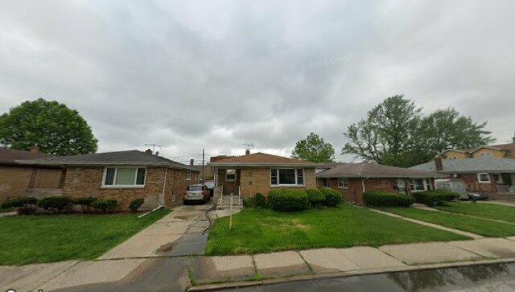 712 may st, calumet city, il 60409