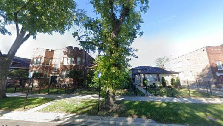7942 s chappel ave, chicago, il 60617