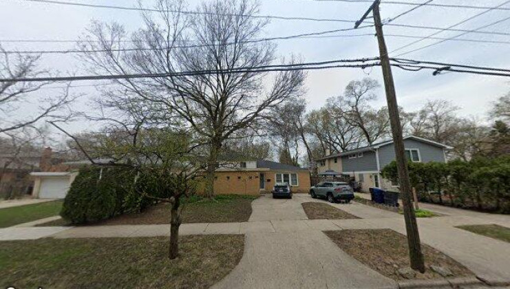1607 kirk st, evanston, il 60202