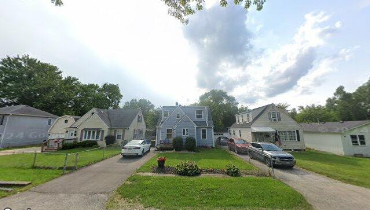 228 highmoor dr, round lake park, il 60073