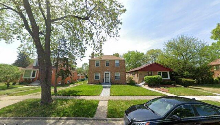14226 s clark st, riverdale, il 60827