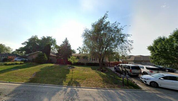 8462 s 83rd ave, hickory hills, il 60457