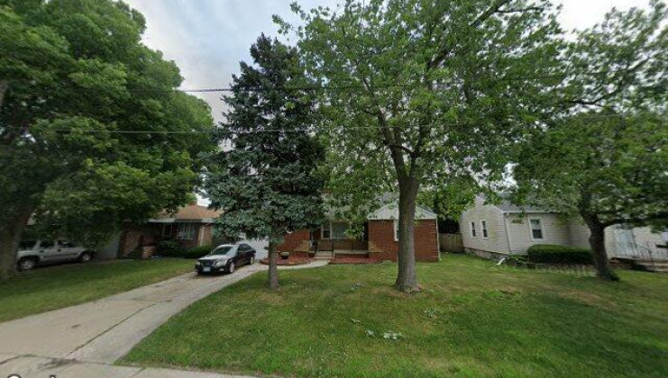 18167 maple st, lansing, il 60438