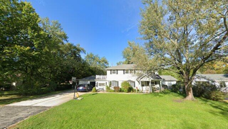 360 hawthorn ln, hoffman estates, il 60169
