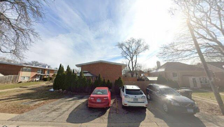 6735 n lawndale ave, lincolnwood, il 60712
