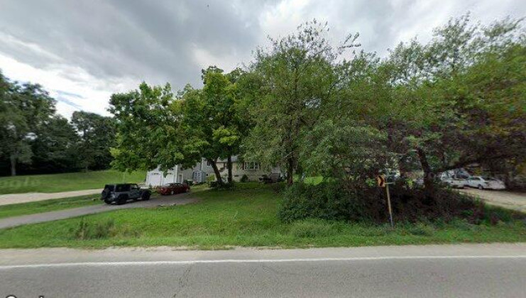 5701 fox lake rd, mchenry, il 60051