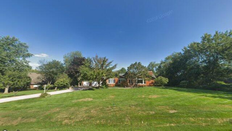 600 ahlstrand rd, glen ellyn, il 60137