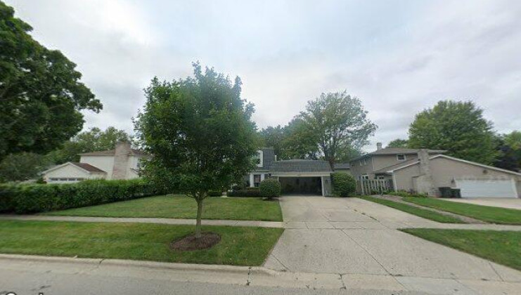 807 dawes st, libertyville, il 60048