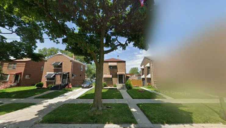 2616 e 93rd st, chicago, il 60617