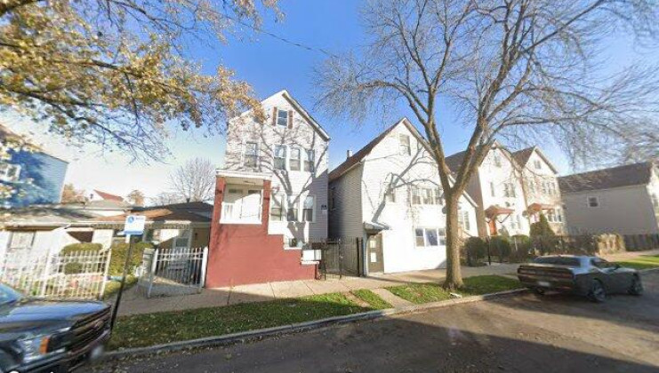 4523 s honore st, chicago, il 60609