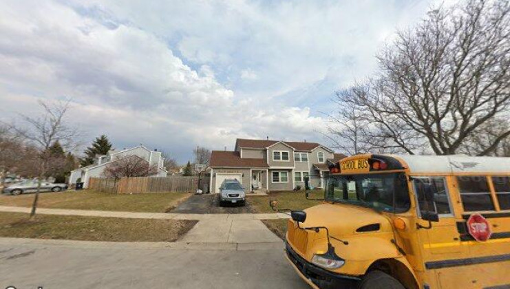 313 chaparral cir, elgin, il 60120