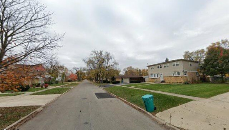 427 n east end ave, hillside, il 60162