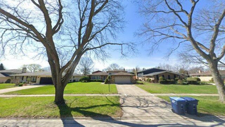 1521 73rd st , darien, il 60561