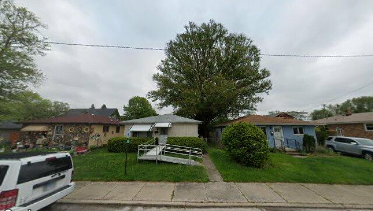 705 may st, calumet city, il 60409