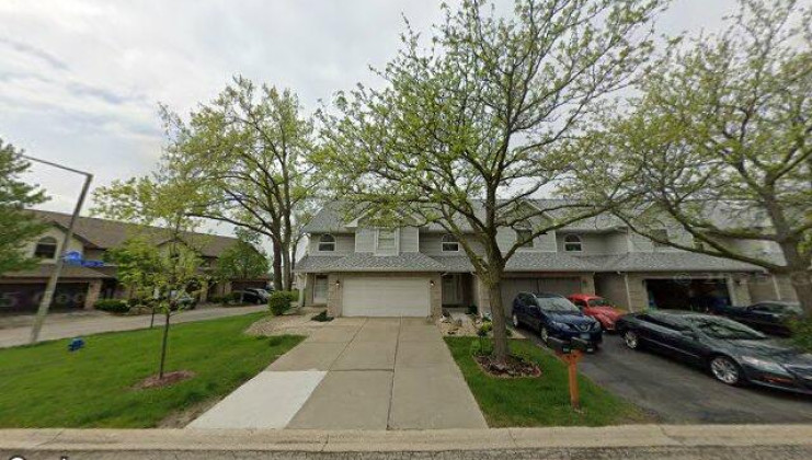 2201 daffodil dr, crest hill, il 60403