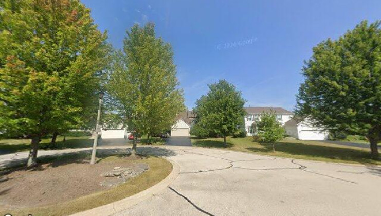 610 camden ln, port barrington, il 60010