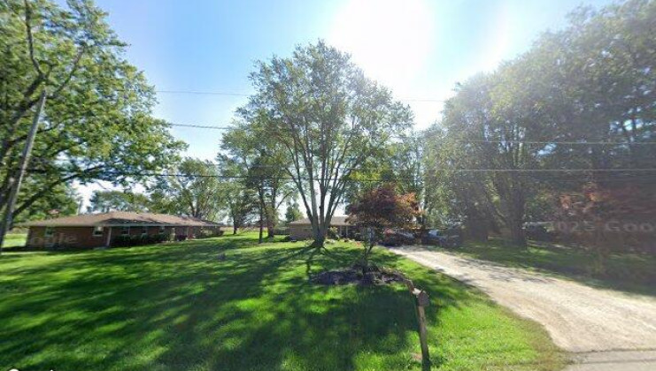 911 w jones st, plano, il 60545