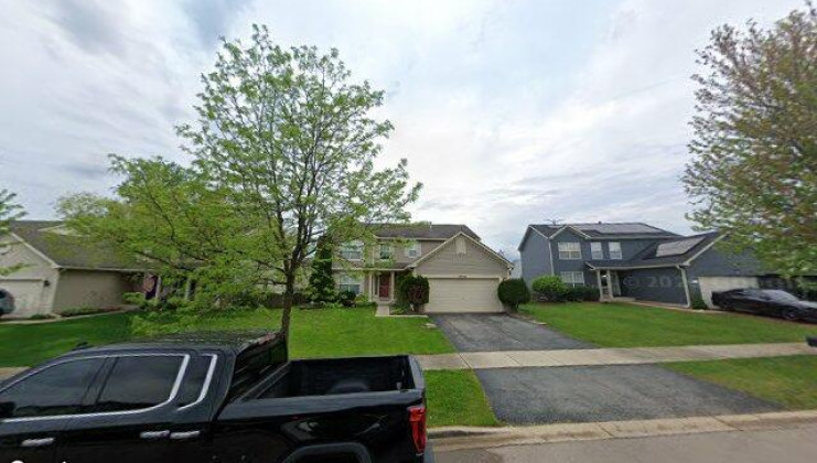 2930 heather ln, montgomery, il 60538