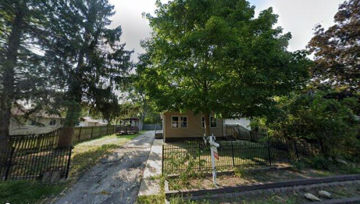 1412 cherokee dr, round lake beach, il 60073